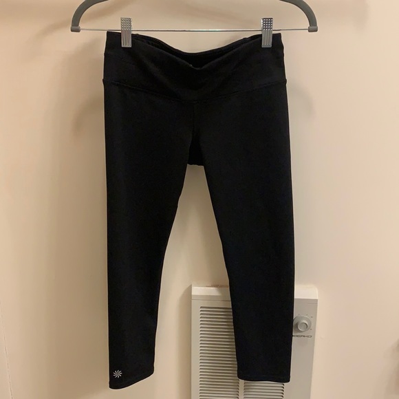 Cropped Black Athleta Leggings - Picture 1 of 3